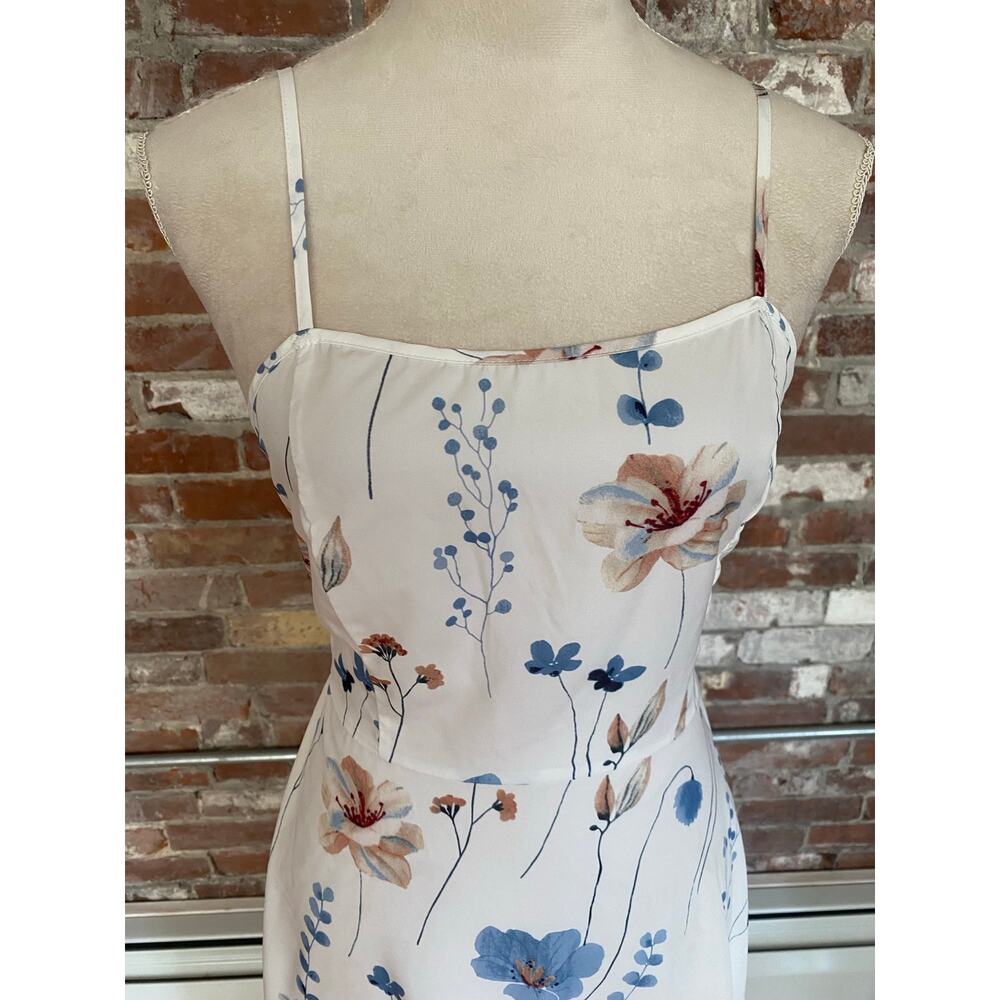 White Floral Spaghetti Strap Maxi Dress Smocked Back Camisole Sundress Women L - Picture 2 of 9